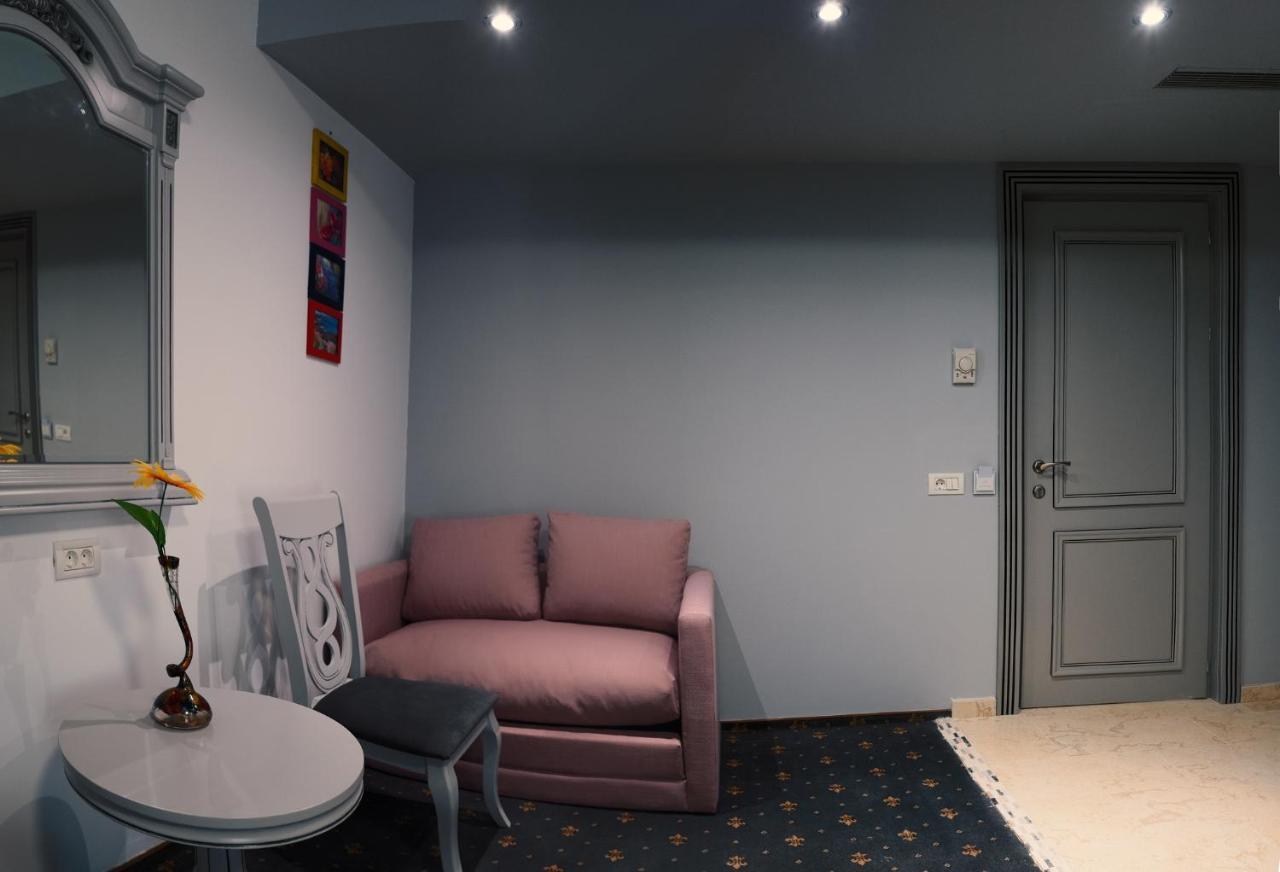 Hotel Eden Iasi Luaran gambar