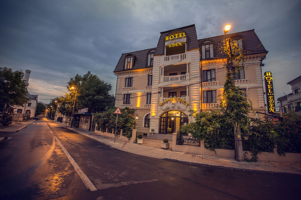 Hotel Eden Iasi Luaran gambar