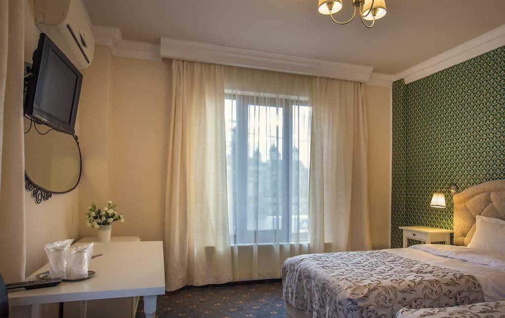 Hotel Eden Iasi Luaran gambar